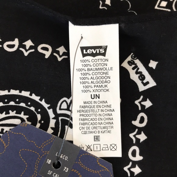 🎉Host Pick🎉Levi’s x Bape Black Bandana NWT - Picture 6 of 8